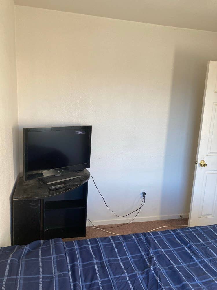 Room 4 Rent - UNLV AREA