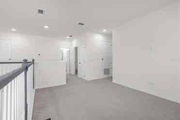 Private/Privado/Close/Cerca/Airport