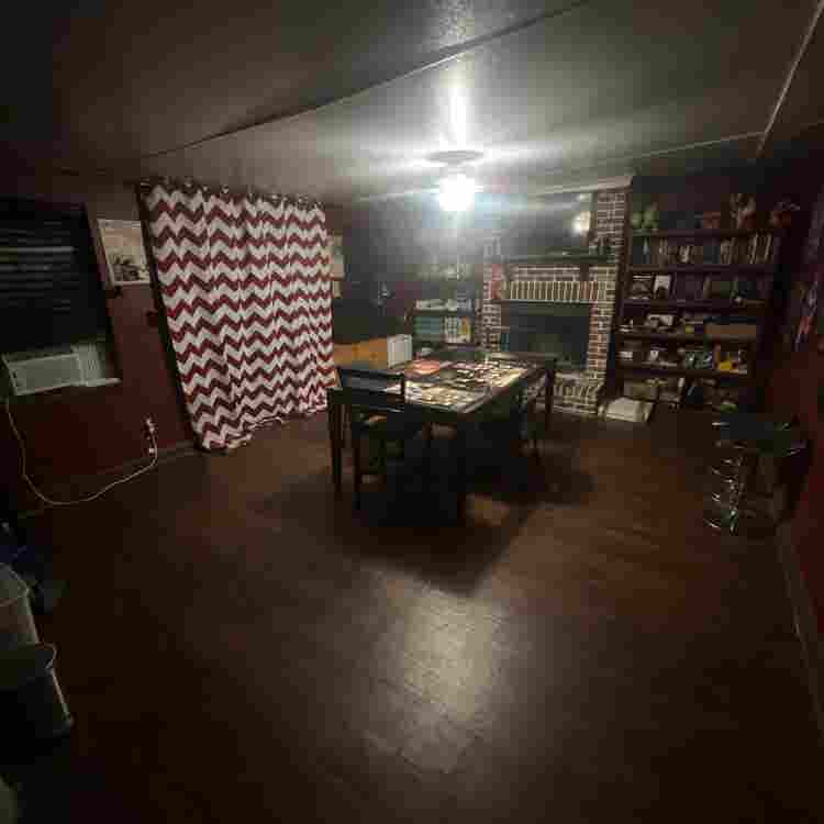 Spacious nerd dwelling