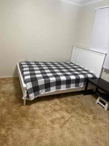 Room available in Corio