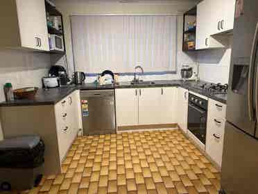 Room available in Corio