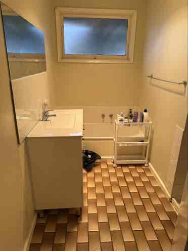 Room available in Corio