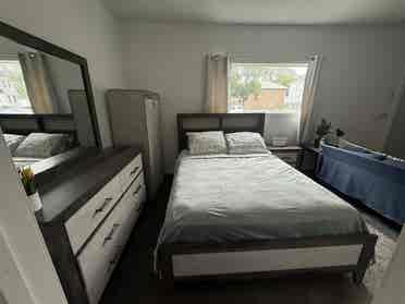 Furnished room