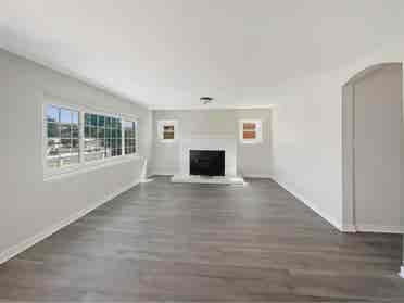 Beautiful 3beds available for rent.