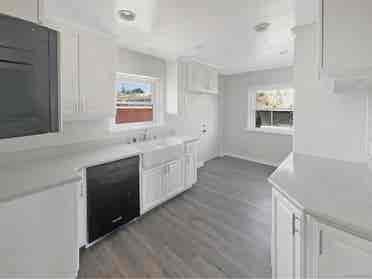 Beautiful 3beds available for rent.