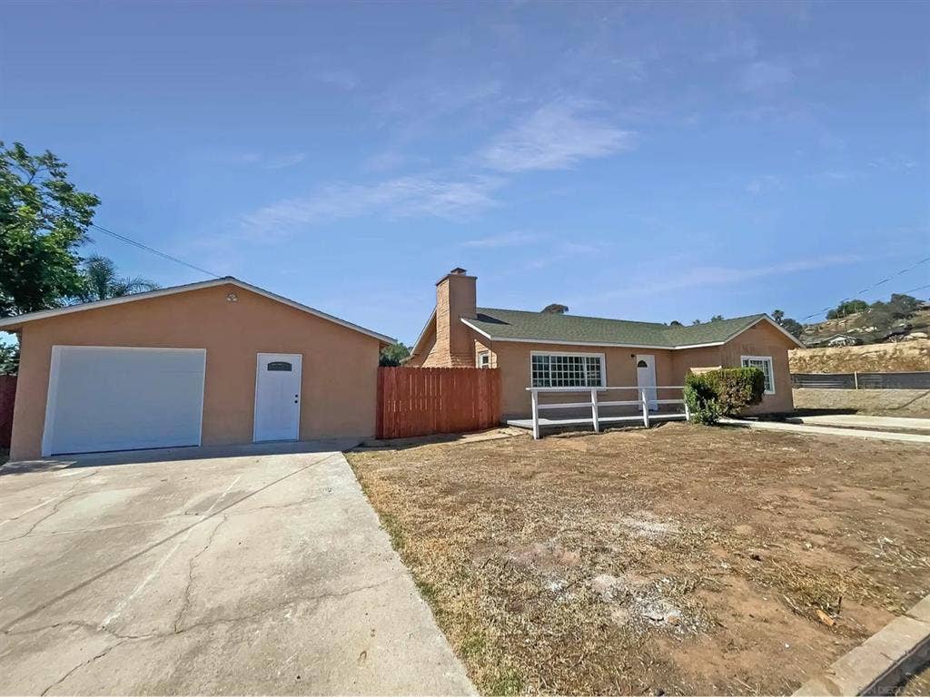 Beautiful 3beds available for rent.
