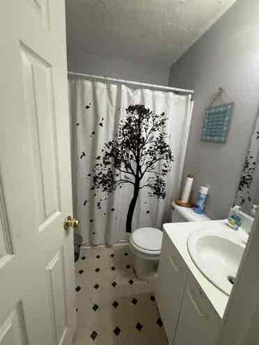 1 bedroom private bathroom