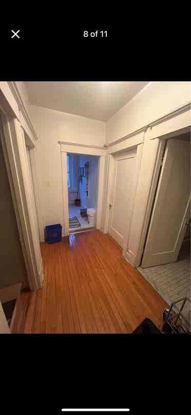 Roommate wanted for