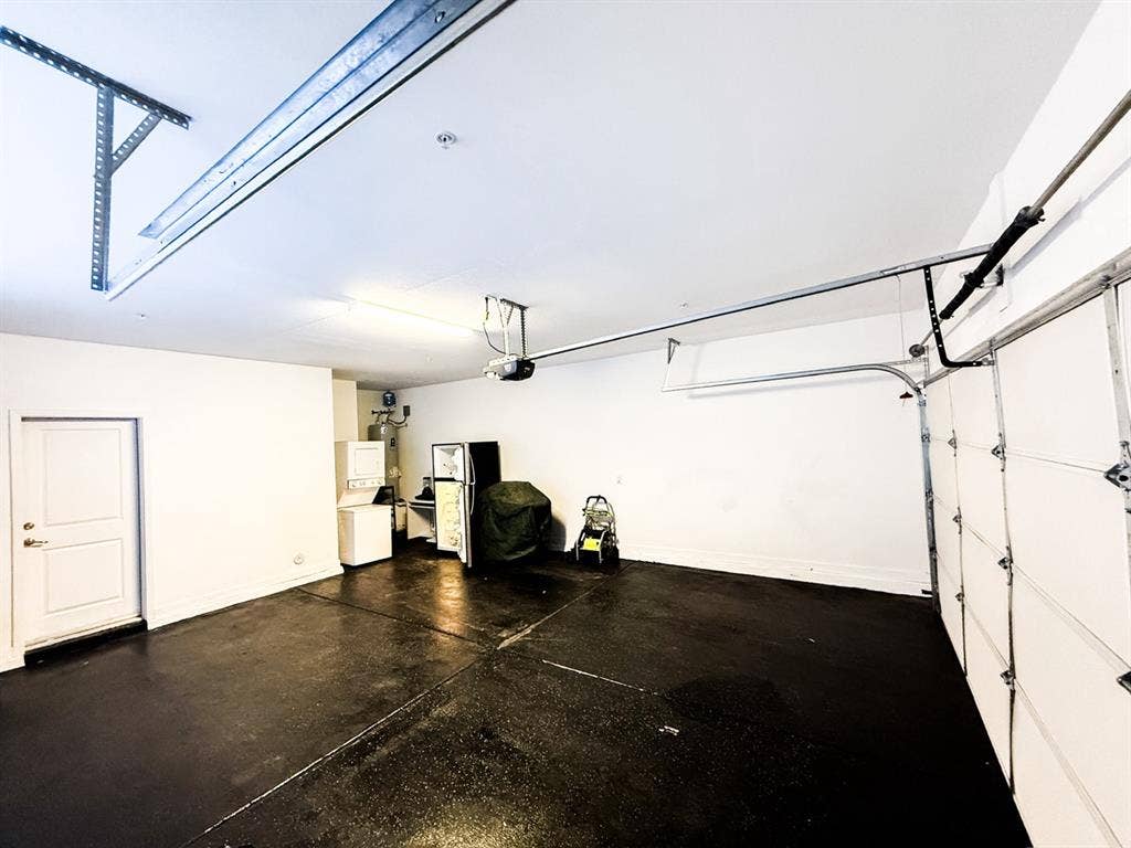 1 year, first-floor suite