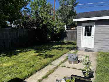 Roommates wanted July 1st!