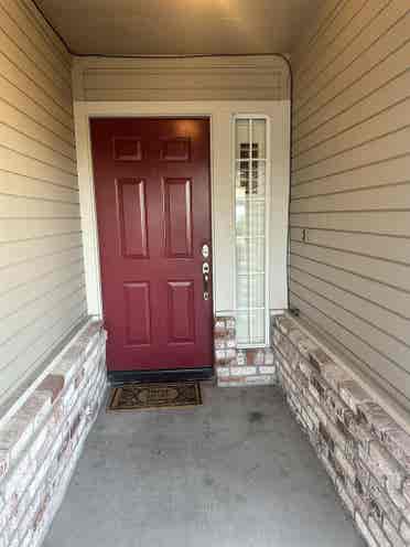 New Listing-Room  in West Roseville