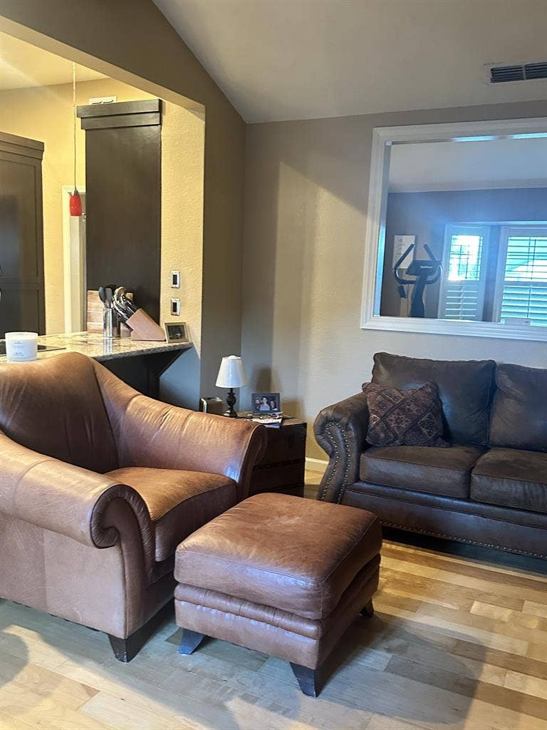 New Listing-Room in West Roseville