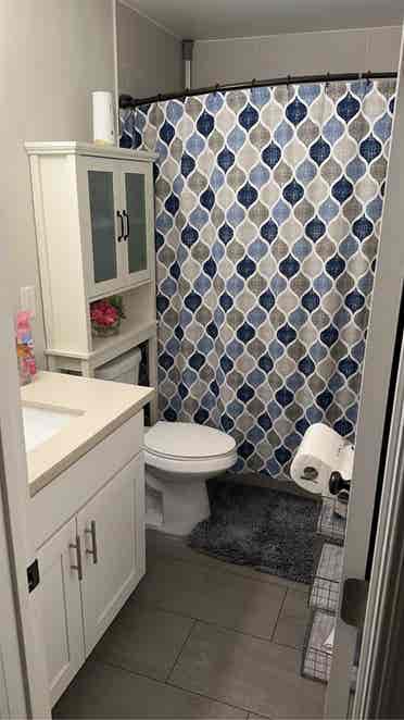 Room for Rent in Santa Ana