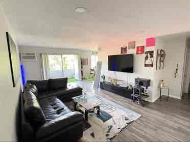 Month-to-Month | Prime Location