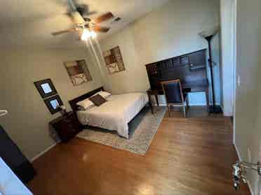 Private entrance furnished room