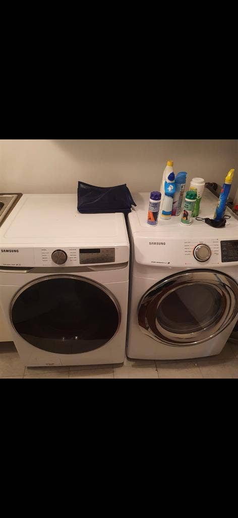 Room for rent in Chicago