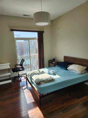 Room for rent  in Chicago