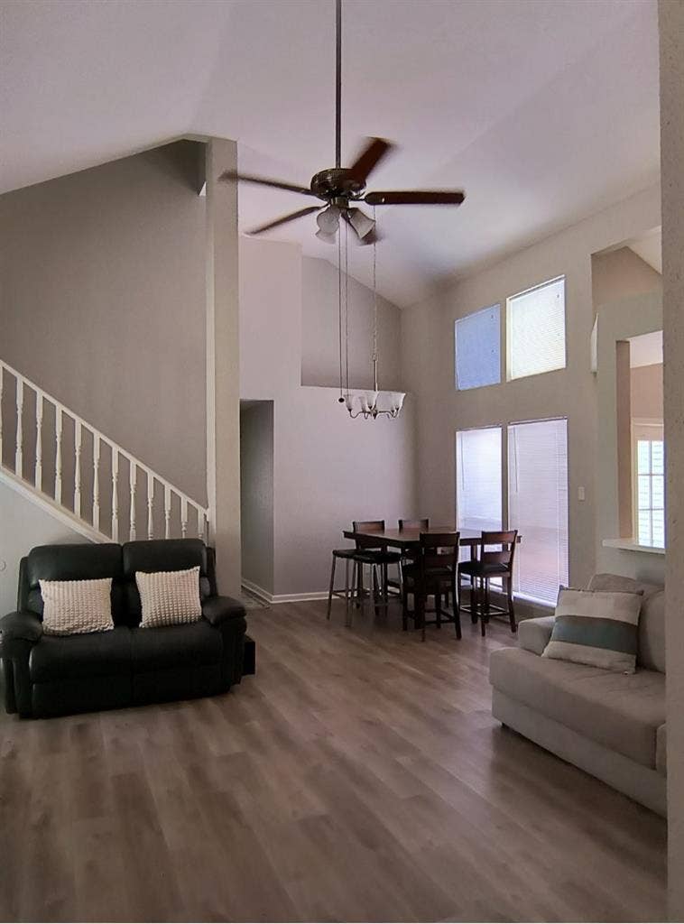 Move in ready-
Rent by the room