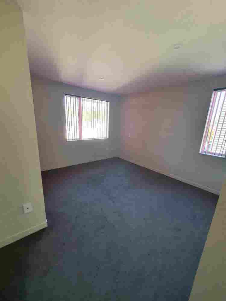 Double bedroom with shared bathroom