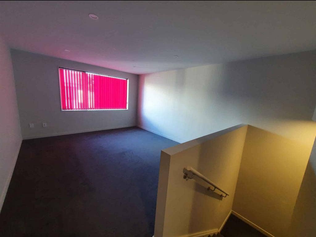 Double bedroom with shared bathroom