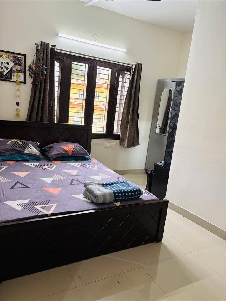 Furnished room for July- for Female