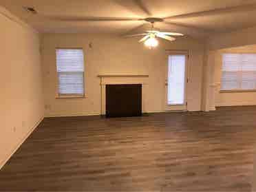 NEWLY RENOVATED MOVE IN READY