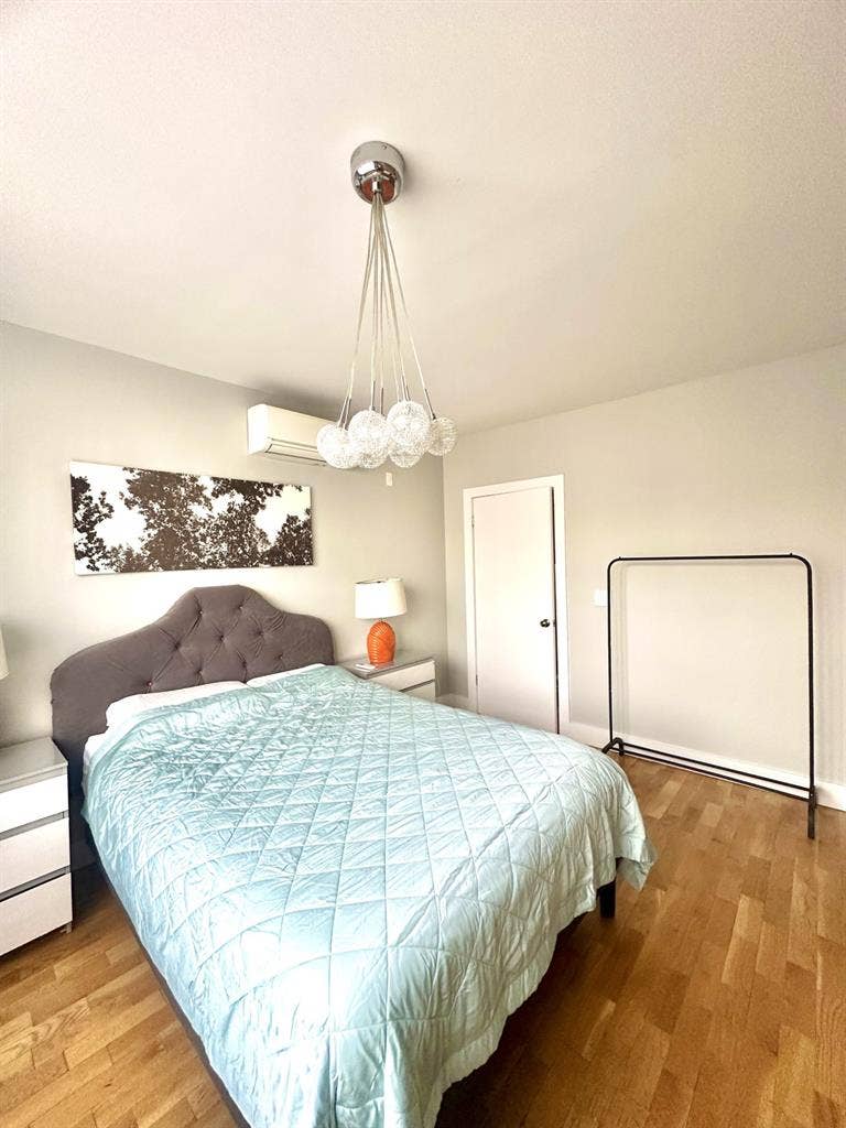Cozy Queen Bedroom