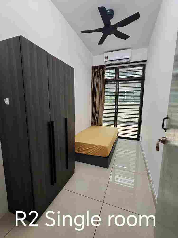 Bukit Indah/Nusa Bestari 
Room