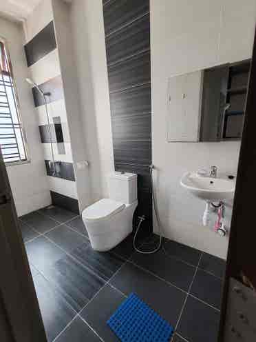 Bestari height 
Room for rent