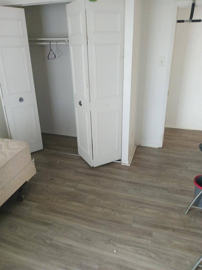 Room for rent in Alexandria