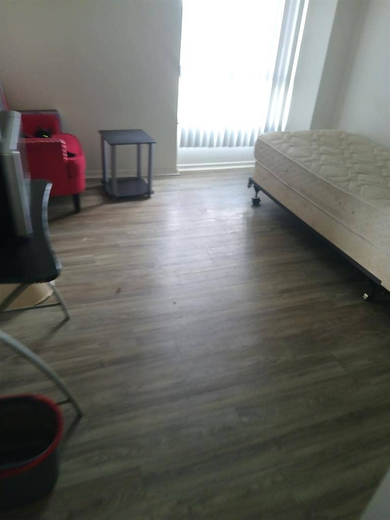 Room for rent in Alexandria
