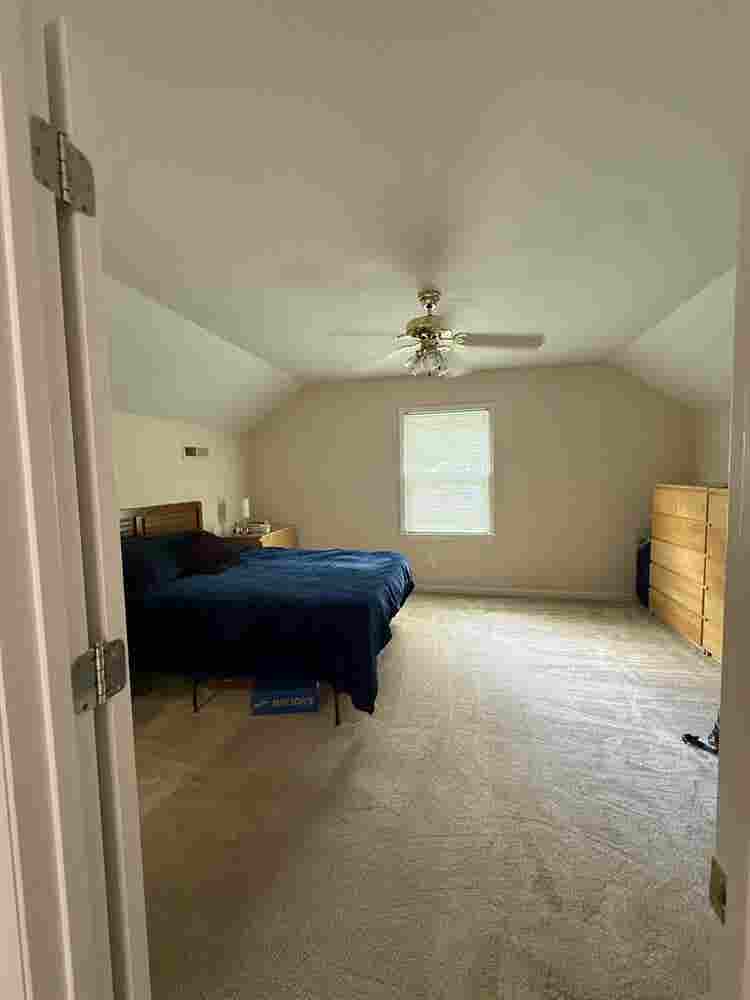 Loft Apartment Available for Rentt
