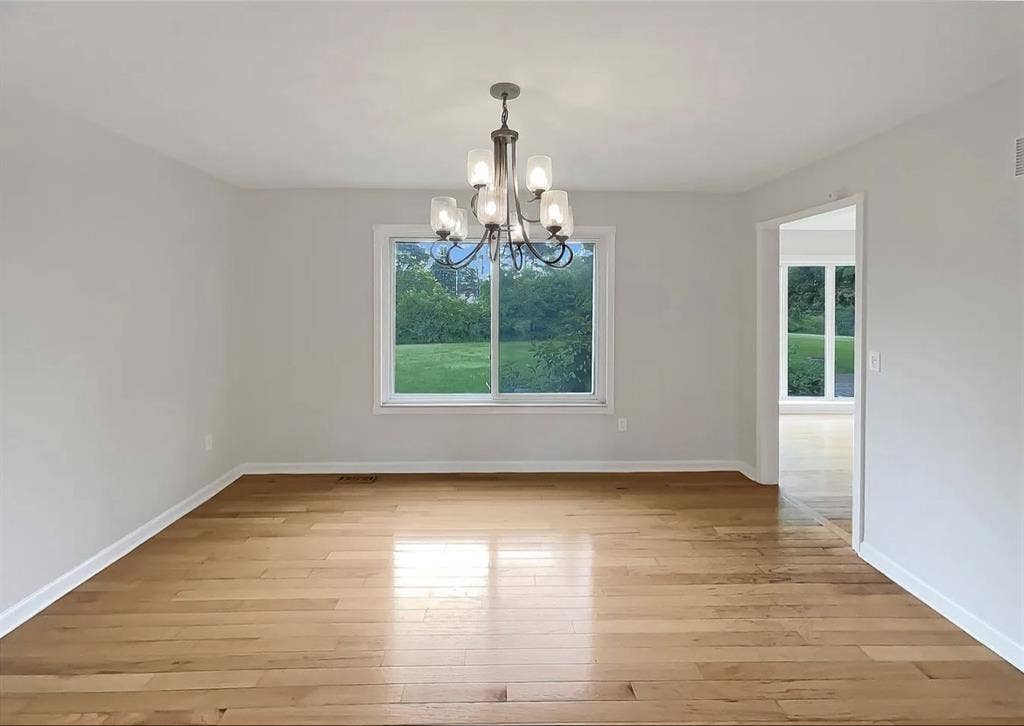 New 4bedroom available for rent .