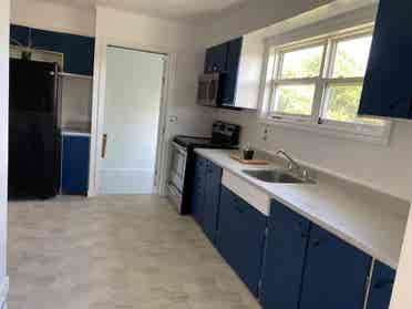 1 Bedroom for Rent in a 3 bed house