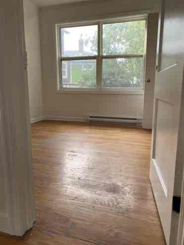 1 Bedroom for Rent in a 3 bed house
