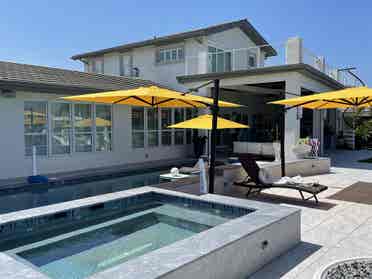 Room for Rent Modern Waterfront Hom