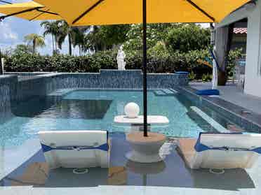 Room for Rent Modern Waterfront Hom
