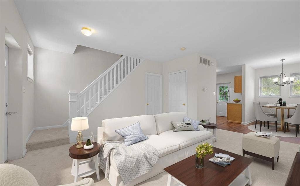 One bedroom and private bathroom.