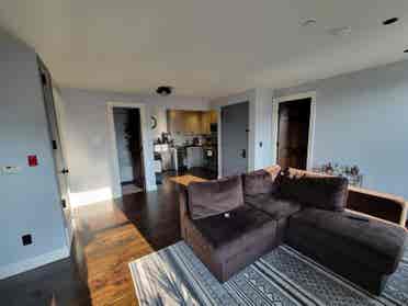 Looking for roommate (August 1st)