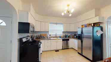 3 BR in Baltimore