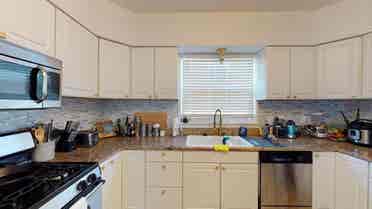 3 BR in Baltimore
