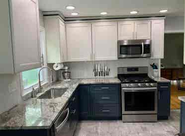 Room for rent in 3 bedroom home!