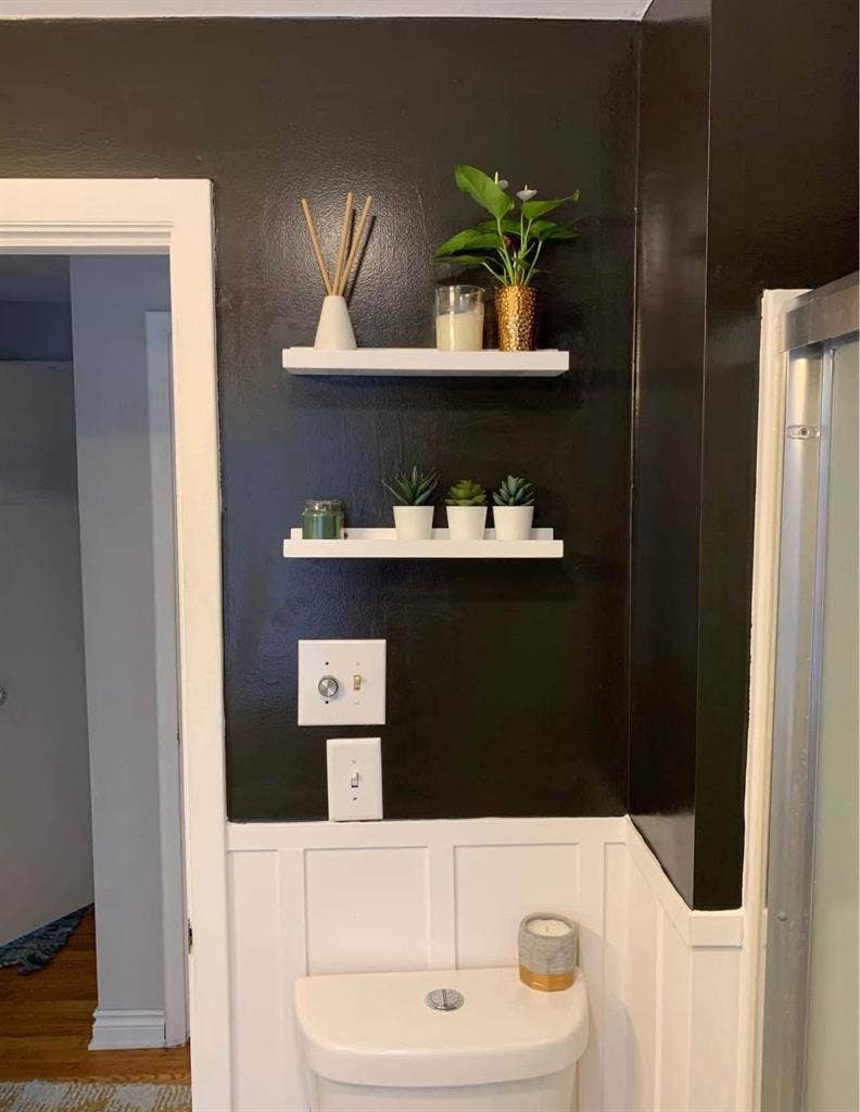 Room for rent in 3 bedroom home!