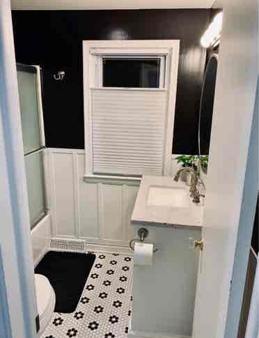 Room for rent in 3 bedroom home!