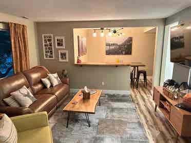 Basement Studio w/ Kitchenette/Bar