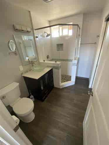Private Room with Bath in Lompoc