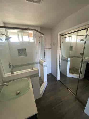 Private Room with Bath in Lompoc