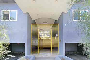 Studio in K-Town/Downtown LA–$