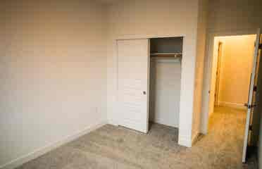 BRAND NEW BEDROOM - Private Bath