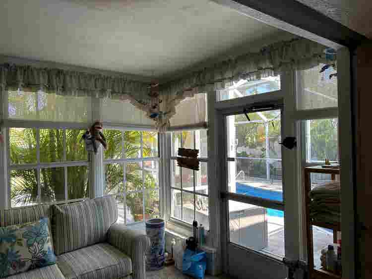 Lg furnished bedroom w shared bath